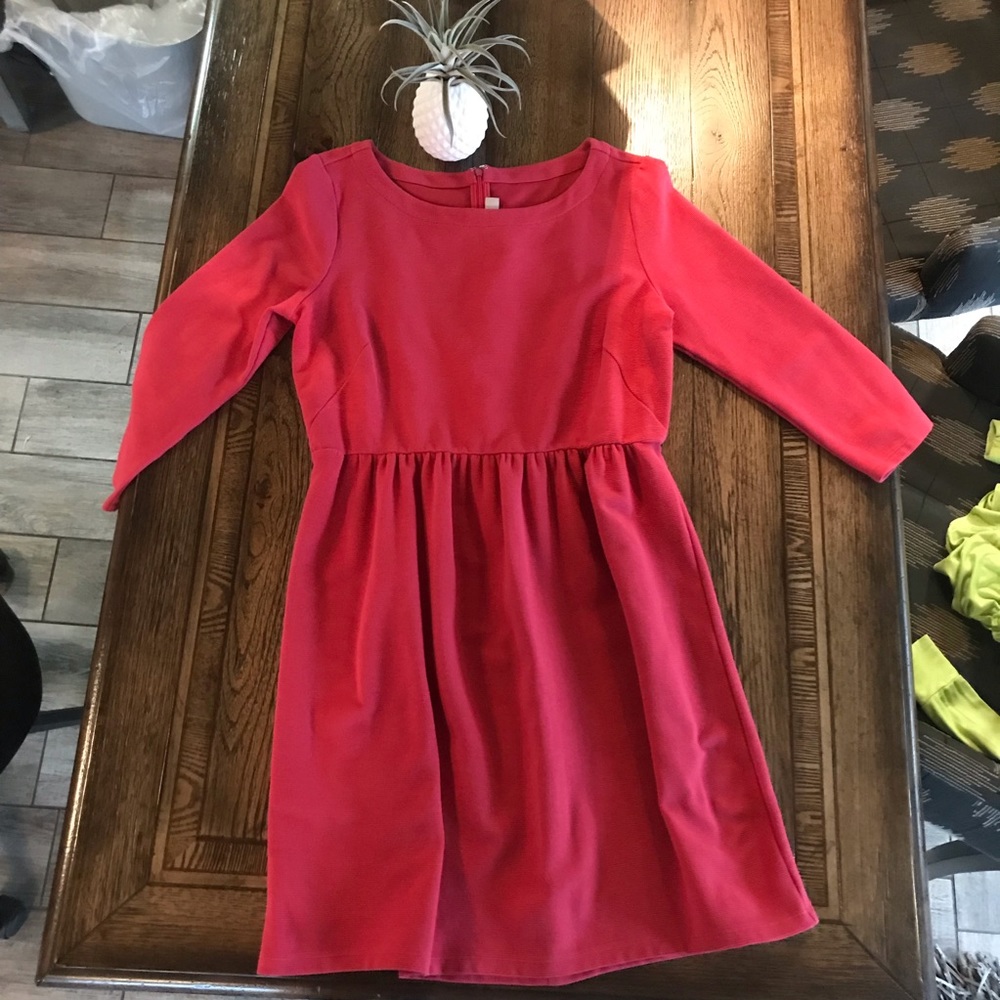 Vibrant Red Dress!! Great for Valentine’s Day!!
